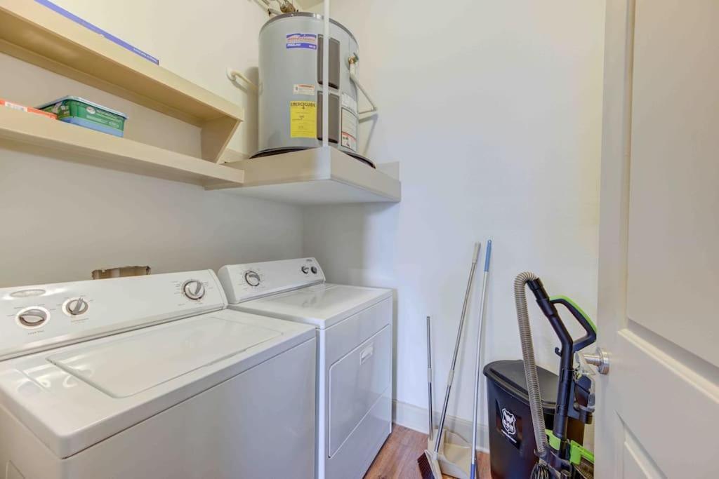 Cozy Apt Nrg Pool,Wi-Fi, Free Parking, Petsok! 휴스턴 외부 사진